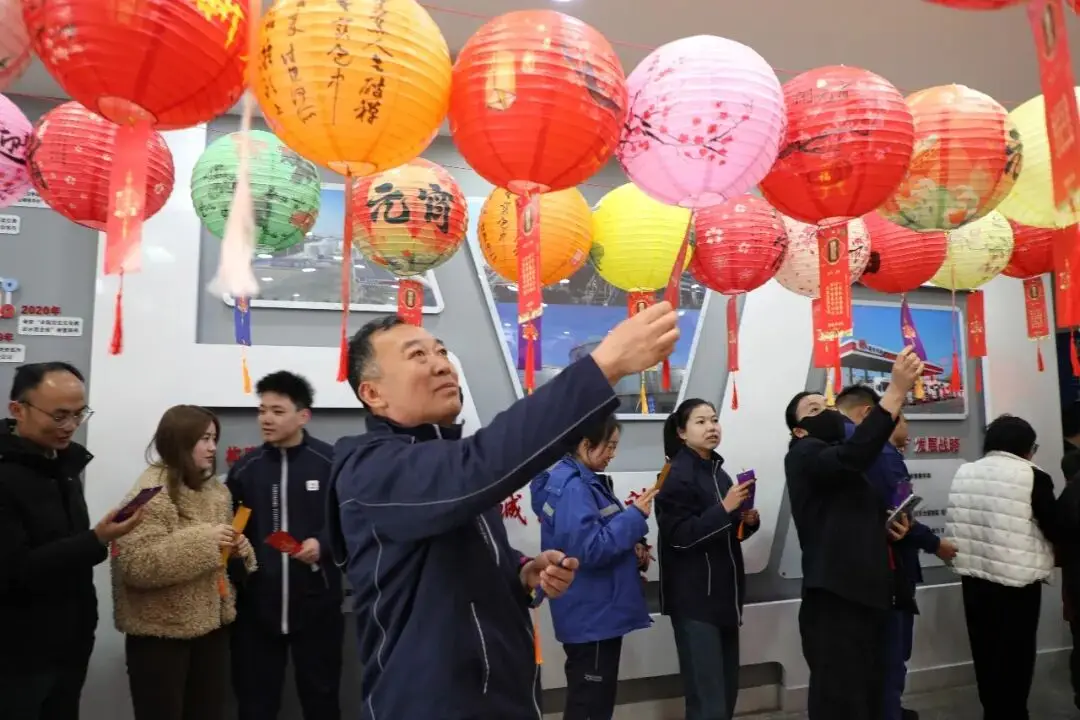 Ipinagdiriwang ng Reunion ang init ng tagsibol