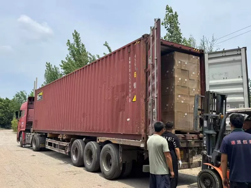 40,000 Rolls ng High-Quality Tape na Direktang Ipinadala sa Japan: Matagumpay na Naihatid ang Order sa ibang bansa