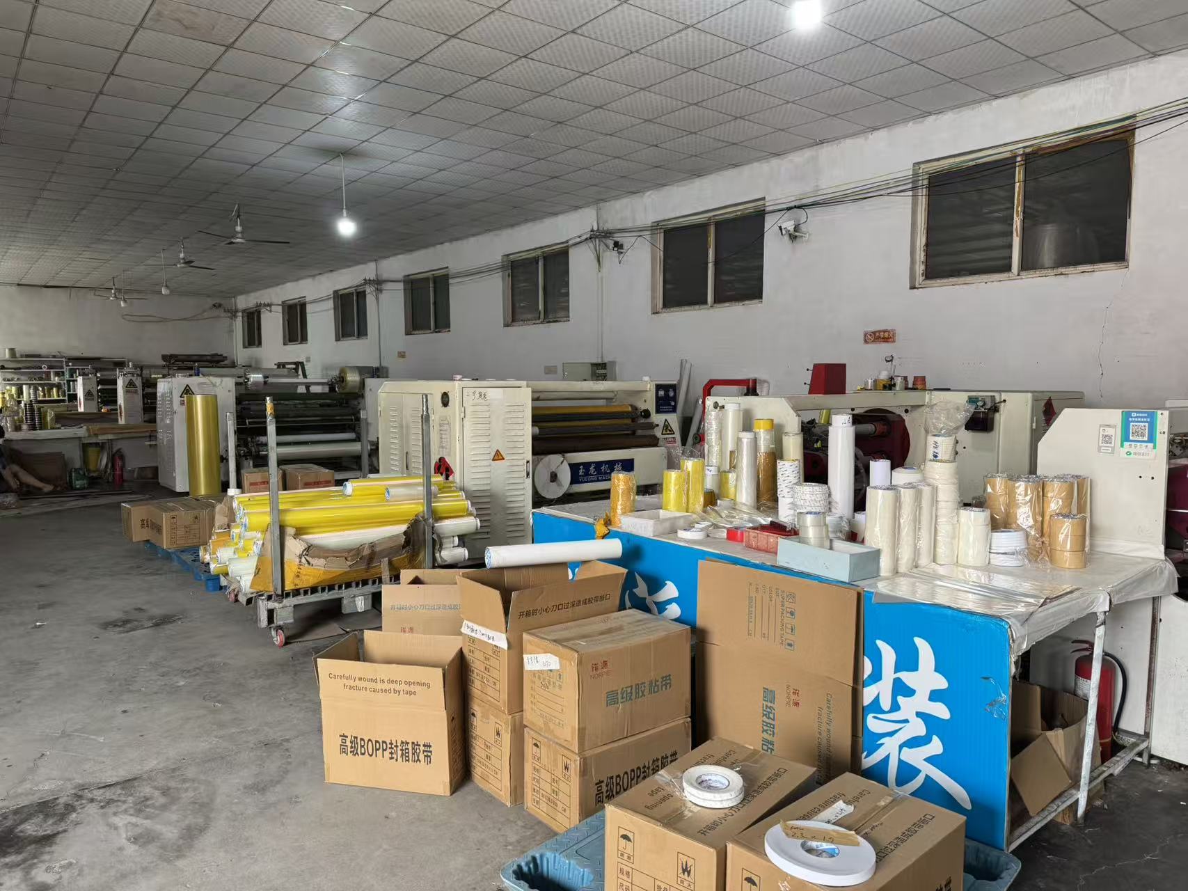 Ino-optimize ng Standardized Process ang Industrial Adhesive Tape Manufacturing Quality